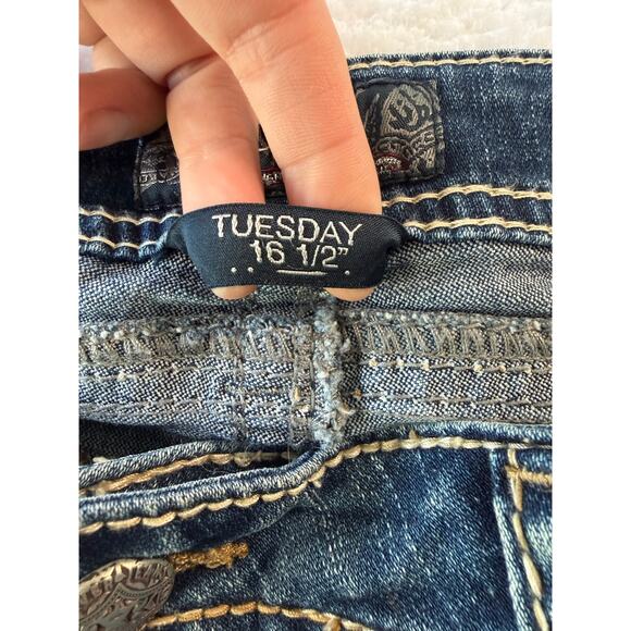 Silver Jeans Womens 8P Tuesday 16 1/2" Short Embroidered Thick Stitching Western - Picture 6 of 12